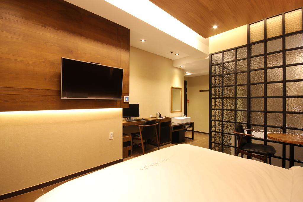 Hotel 38.5 Jinhae ČČchangwon Exteriér fotografie