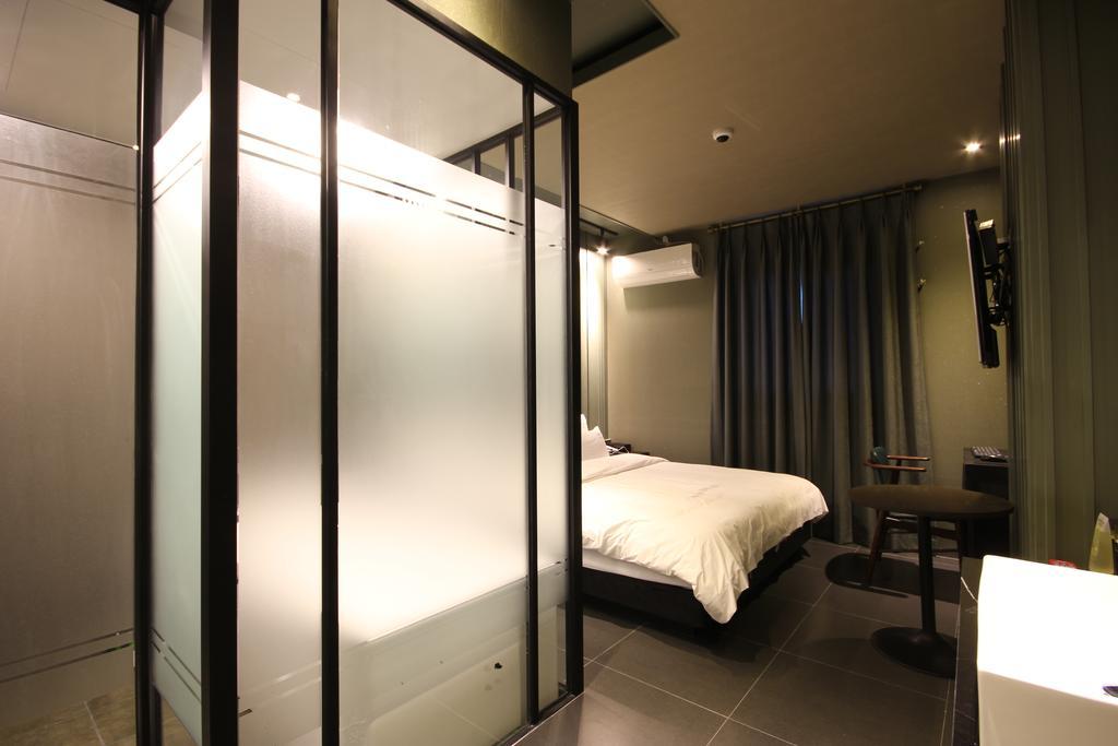 Hotel 38.5 Jinhae ČČchangwon Exteriér fotografie