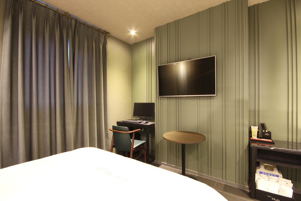 Hotel 38.5 Jinhae ČČchangwon Exteriér fotografie
