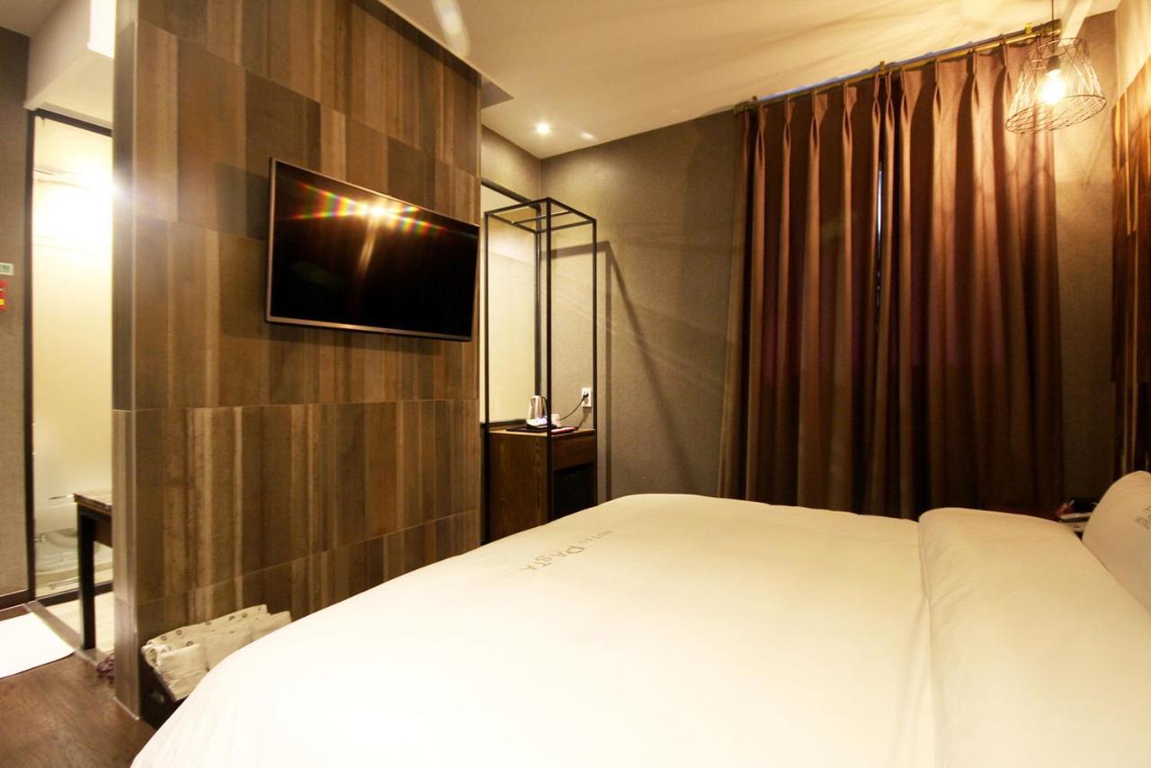 Hotel 38.5 Jinhae ČČchangwon Exteriér fotografie
